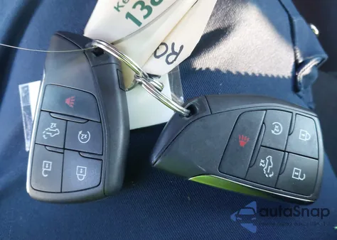 2024 Chevrolet Silverado 1500 4Wd Short Bed Custom Trail Boss z USA, uszkodzony, nr VIN 3GCUDCE81RG122171